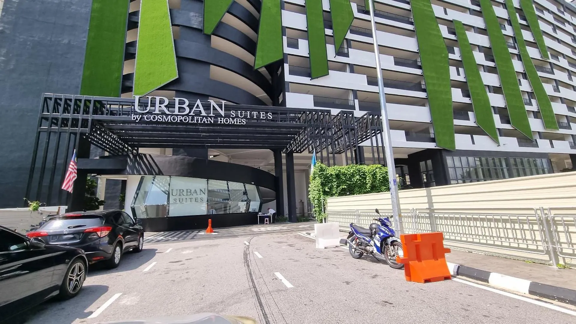 Urban Suites, 2 Rooms, 5 Pax, Free Car Park Jelutong